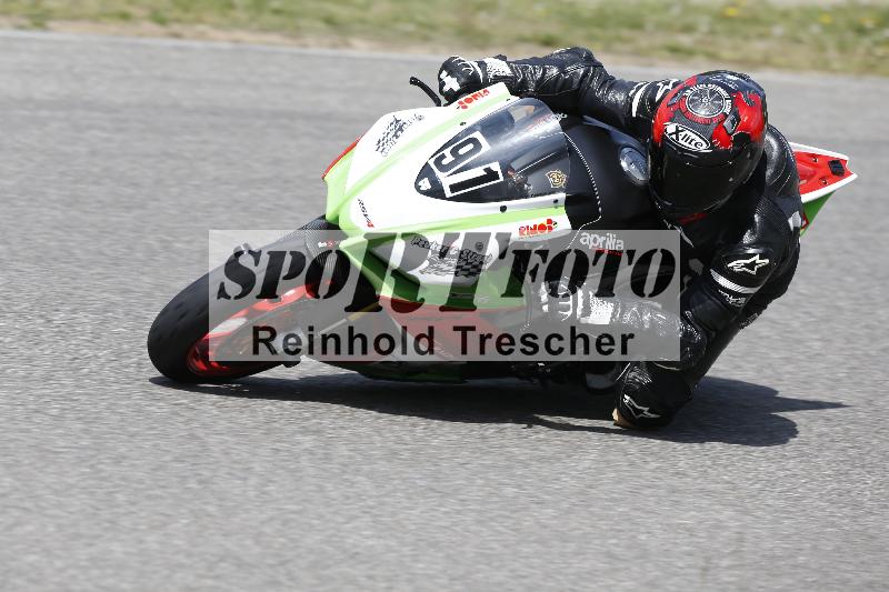 /10 20.04.2026  Pluess Moto Sport ADR/Freies Fahren/91